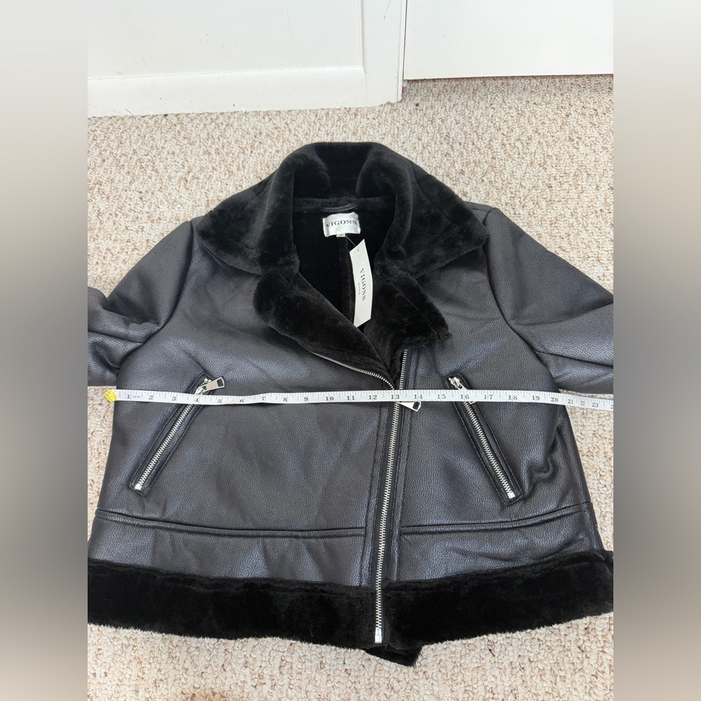 Vigoss Women's Black Leather Jacket size M new with tag - Picture 6 of 7